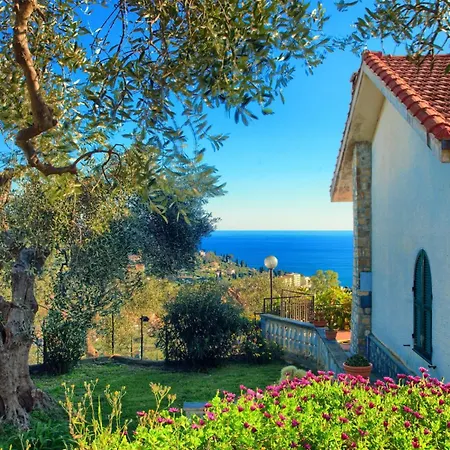 Con Piscina, Ac E Wi-fi Ferienhaus