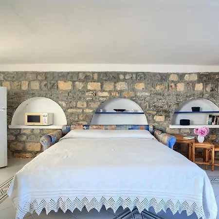 Con Piscina, Ac E Wi-fi Ferienhaus Imperia
